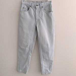 Levi’s 516 light blue jean